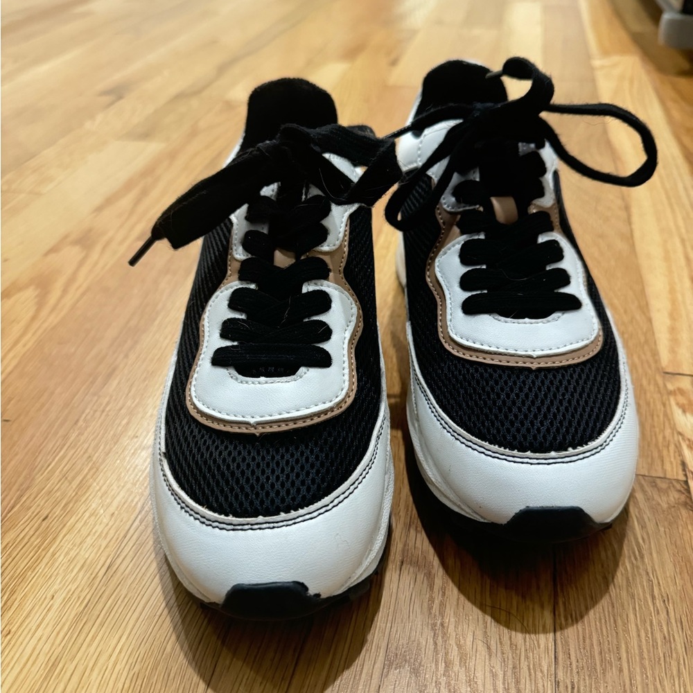 Jelly pop sneakers